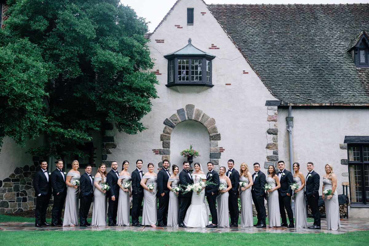 pleasantdale-chateau-wedding-photographer-and-videographer-diana-and-korey-photo-and-film_0025