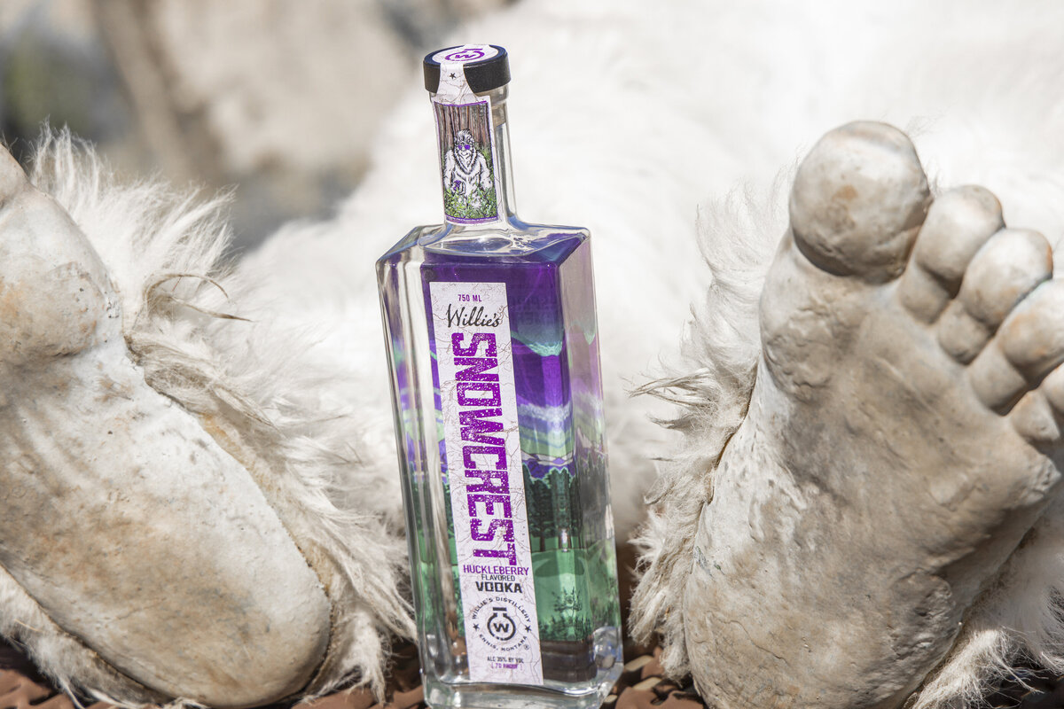 Shanna-Mae-Photography-Montana-Photographer-Business-Brand-Lifestyle-Beverage-Product-Distillery-Snowcrest-Vodka-054