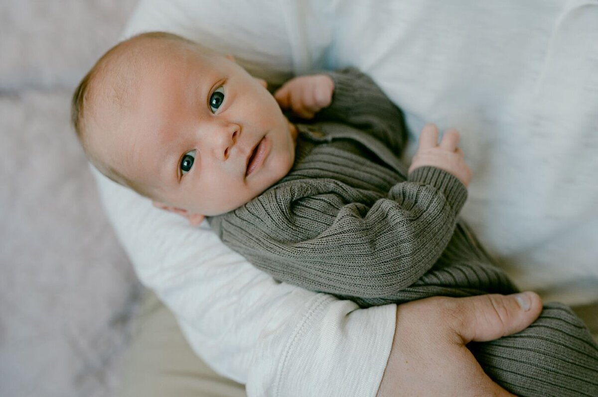 bella-luce-by-michelle-andrea-new-england-photographer-newborn-casey-family-28