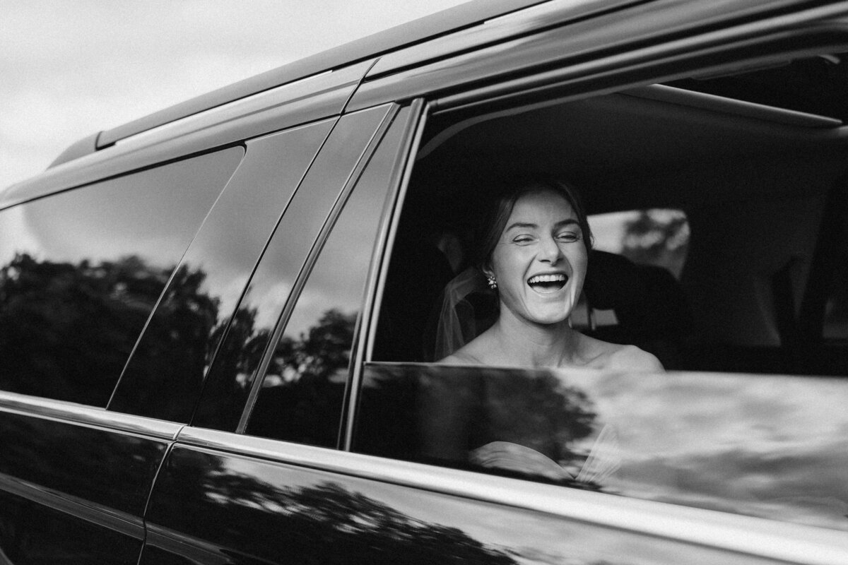 CHICAGO-WEDDING-PHOTOGRAPHY-BY-ARTISTS-AND-STORIES-BY-MEGAN-SAUL-GETTING-PORTRAITS (12 of 431)
