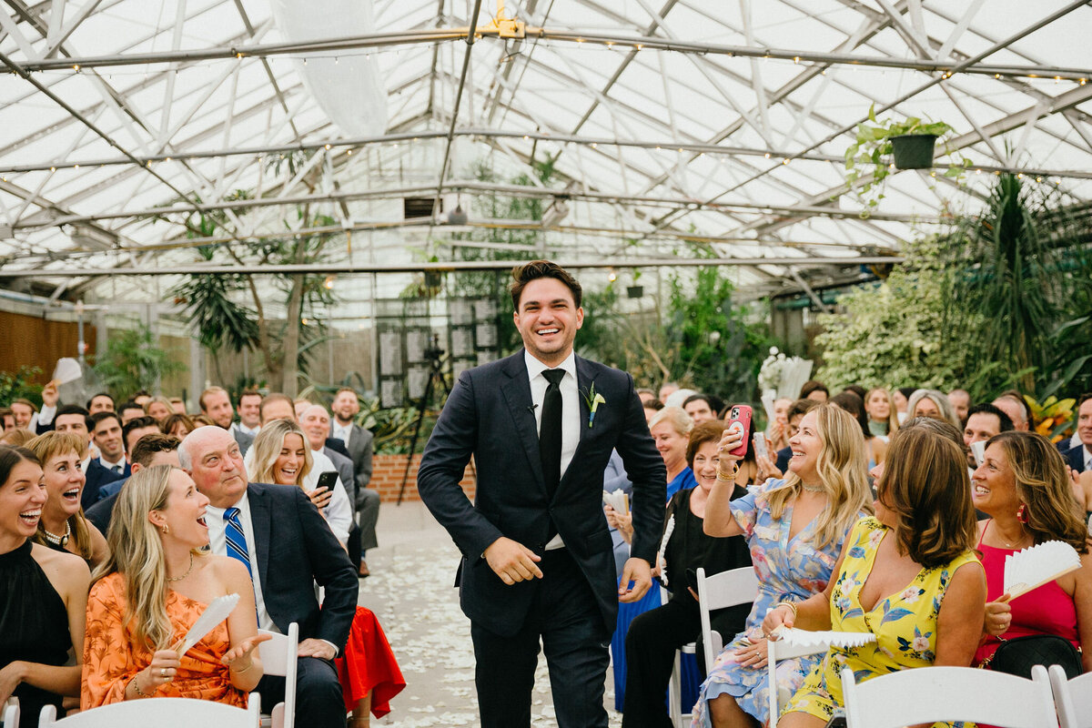 jaclyn-fisher-events-planning-chic-modern-greenhouse-wedding-in-philadelphia-110