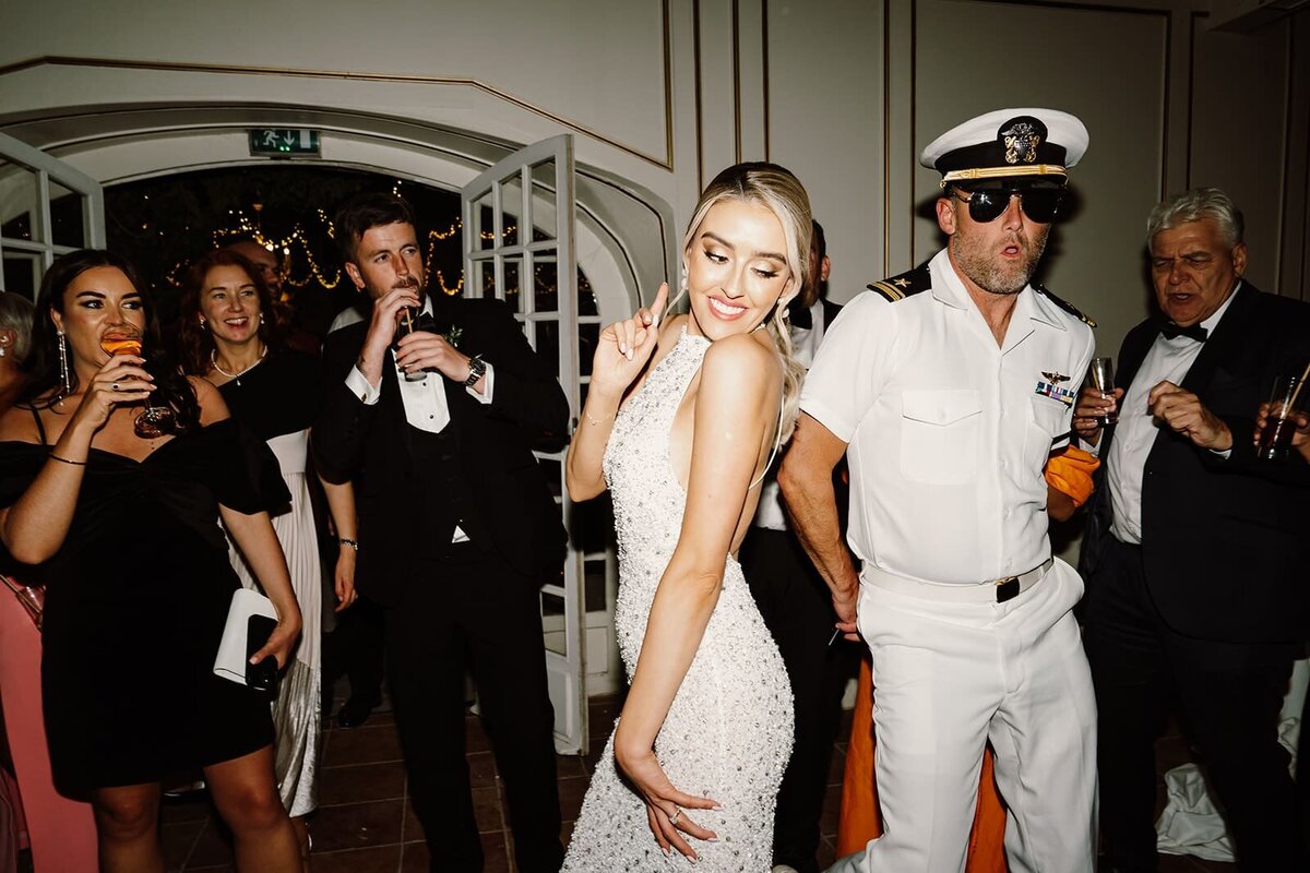 Wedding-dancing-party