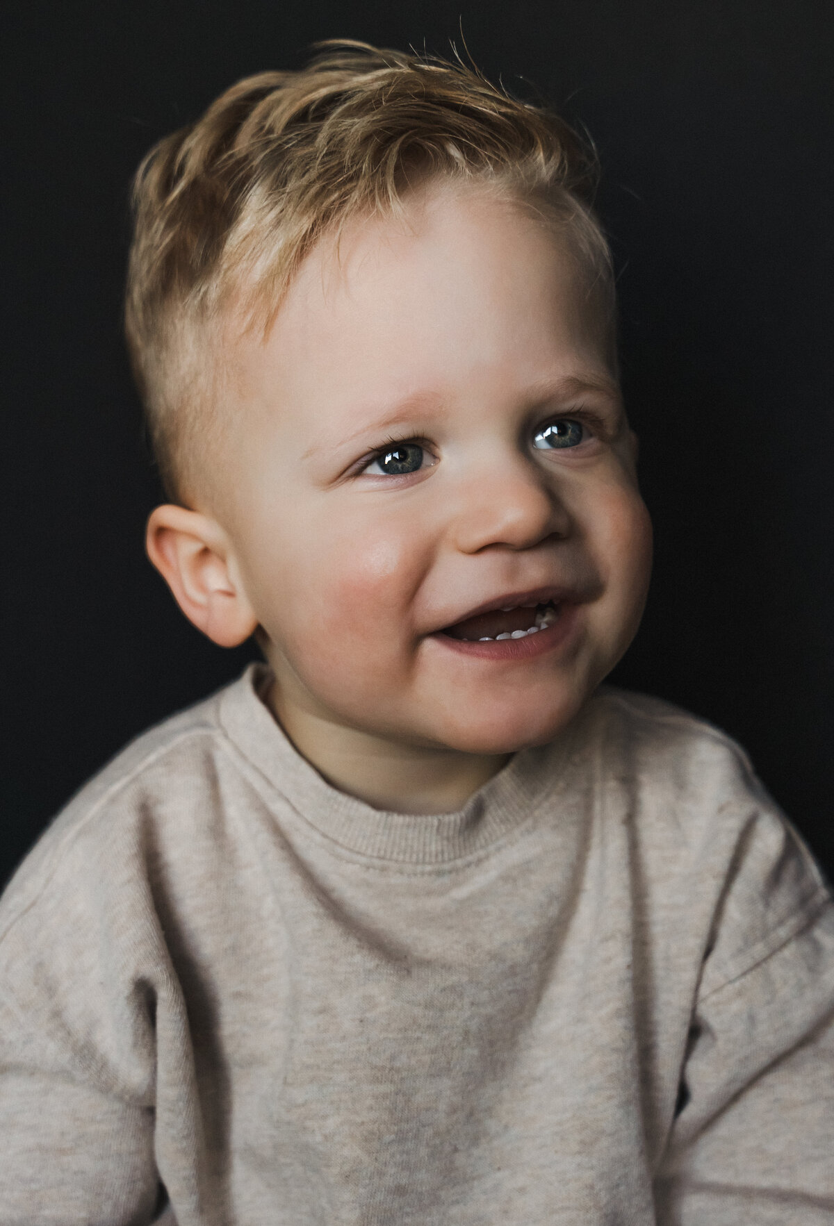 portret fotografie, portret limburg, portretshoot limburg, portretshoot haelen, portretshoot leudal, portretshoot roermond, portretfotografie limburg, portretfotografie brabant, portretfotograaf limburg, portretfotograaf haelen, portretfotograaf roermond, portretfotograaf leudal, kinderportretten limburg, kinderportret haelen, kinderportret leudal, kinderportret roermond