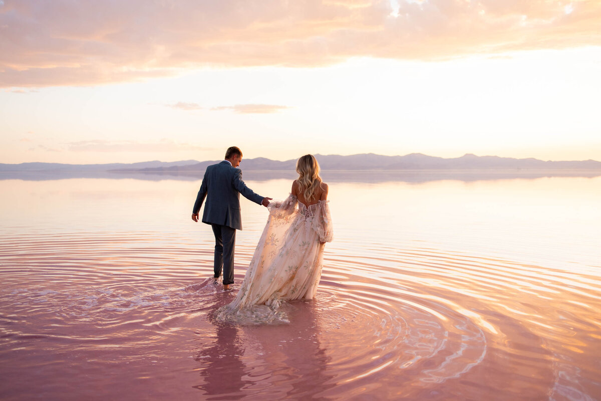 Salt Lake _PInk Lake _Elopement Photography (1)