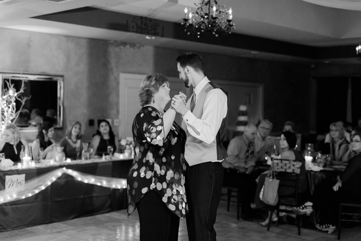 san_antonio_austin_texas_wedding_photographer-country-club-KnB-1226