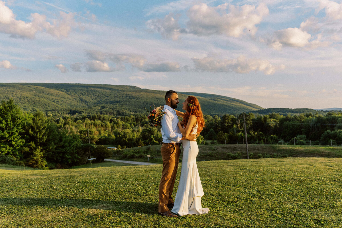 UpstateNYWedding_NYCWeddingPhotographer_TaylorNicollePhoto-97