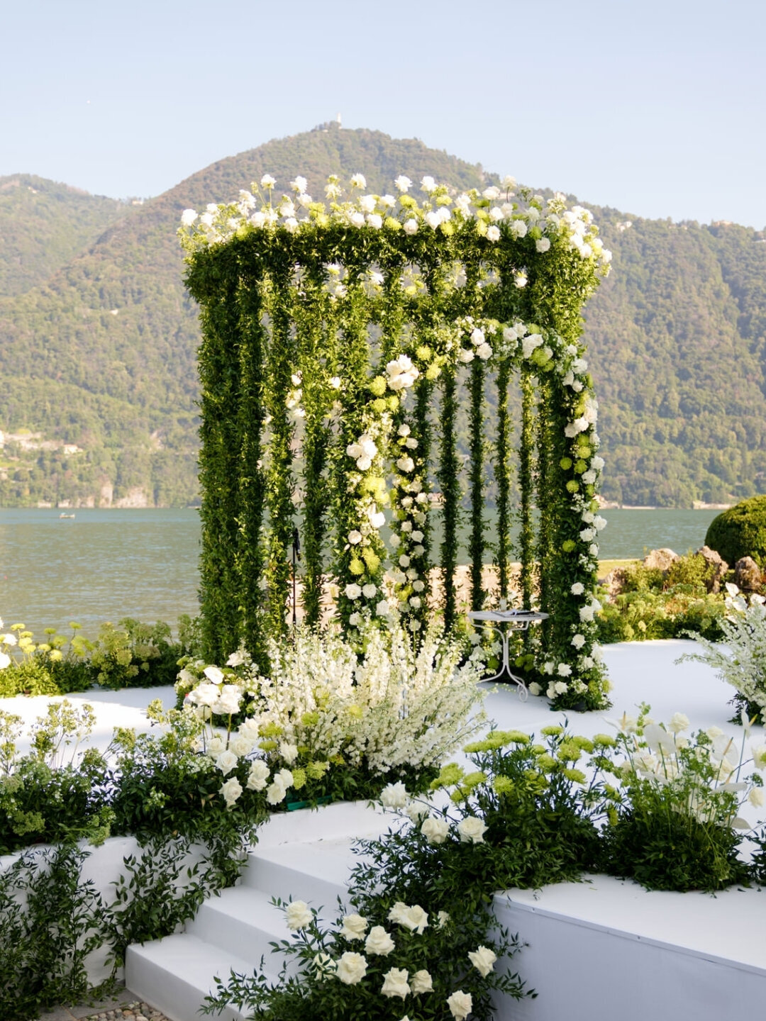 Villa Erba Italy Destination Wedding European Event Coordinator @alejandrapoupelevents 17
