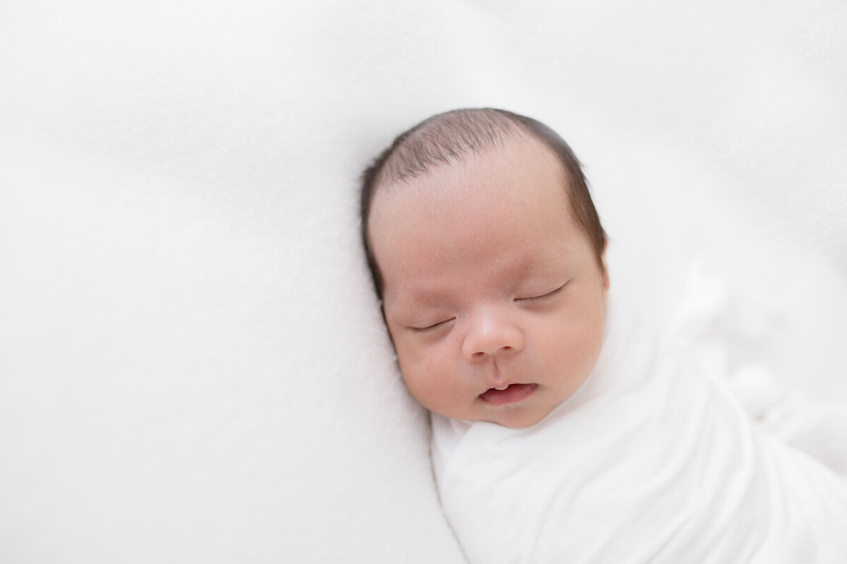 Austin-Newborn-Photographer-18