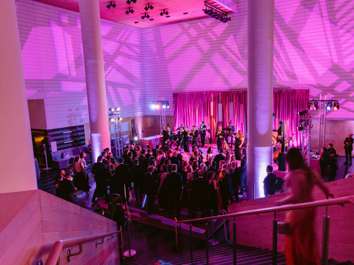 IC-larissa-cleveland-shannon-leahy-moma-mr-jius-san-francisco-207