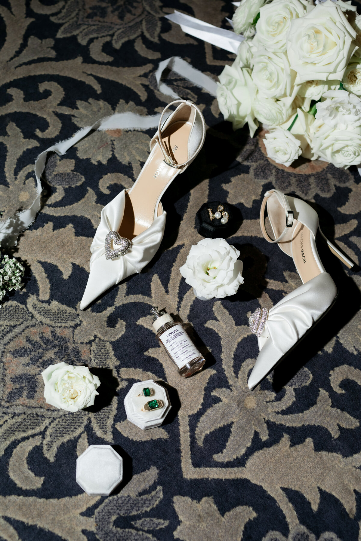 MeghanHemstra-Candle-Lit-Vancouver-Club-Wedding-2