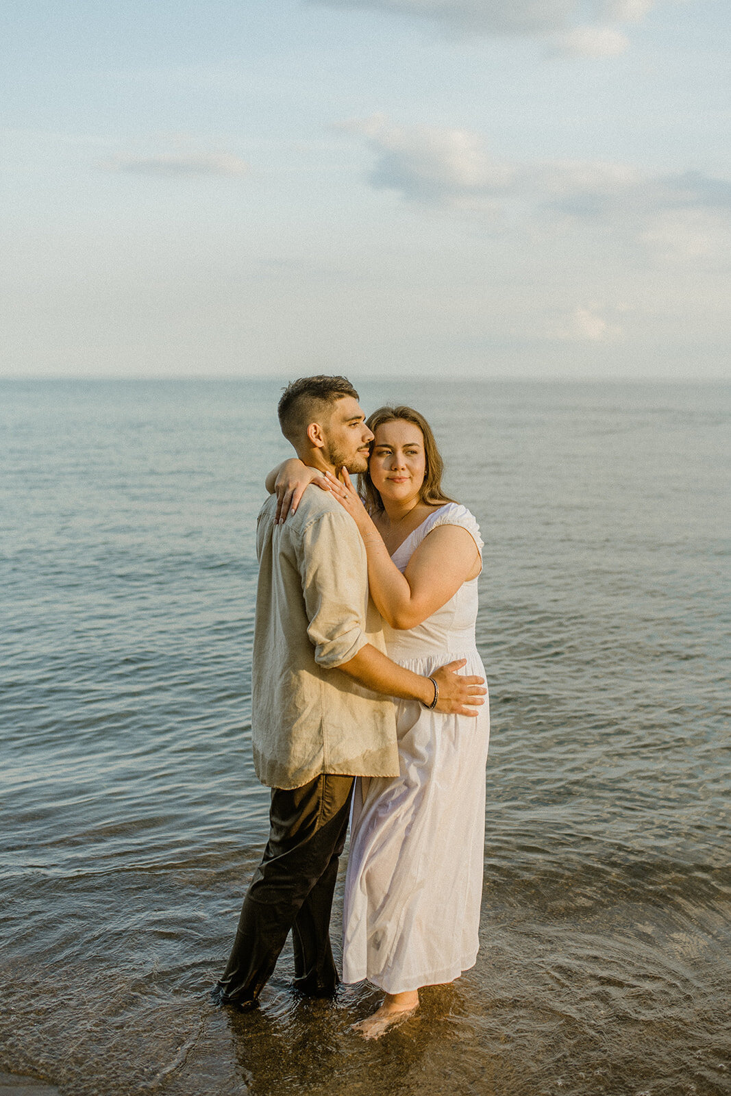 vanessa-filipe-toronto-islands-engagement-session-wanderlust-romantic-artsty-52