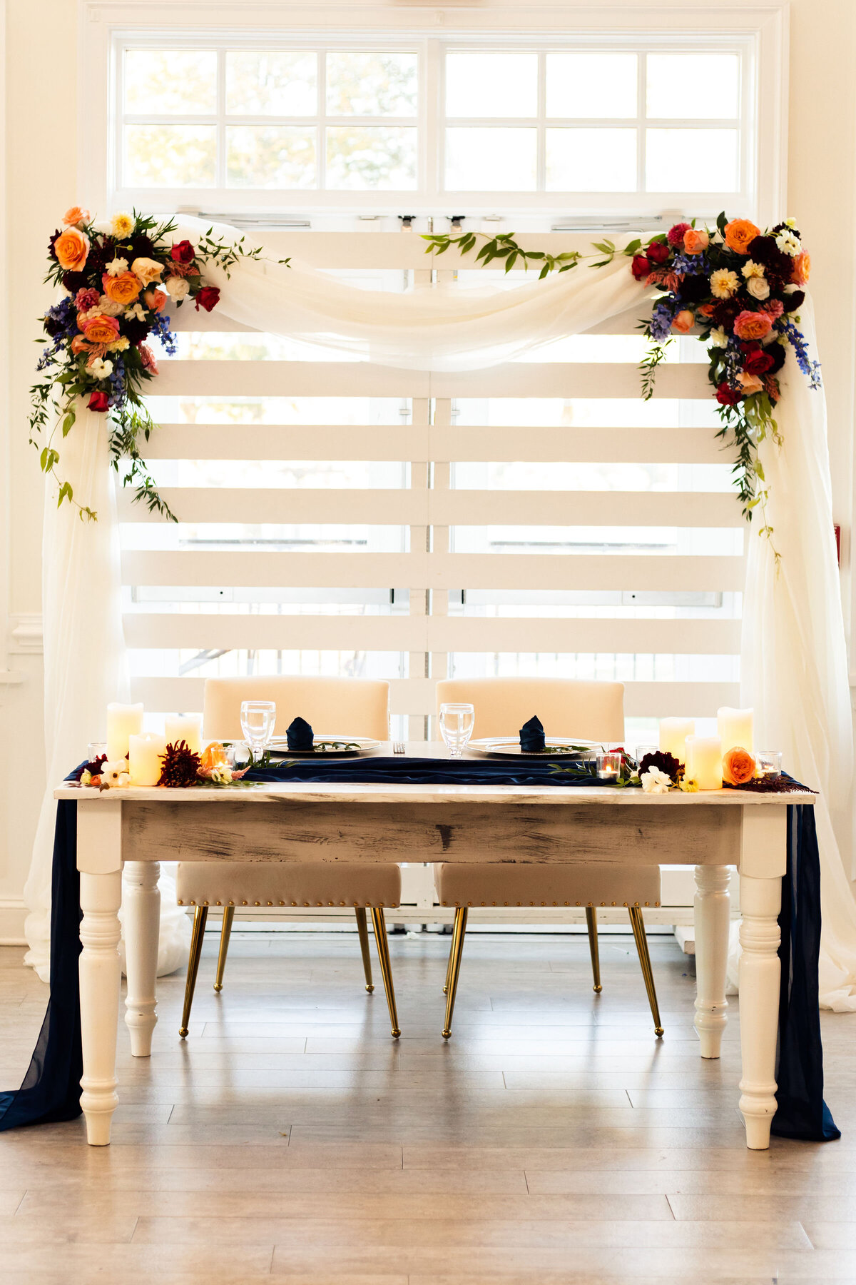 wedding photographer for fun and natural photos in northern virginia