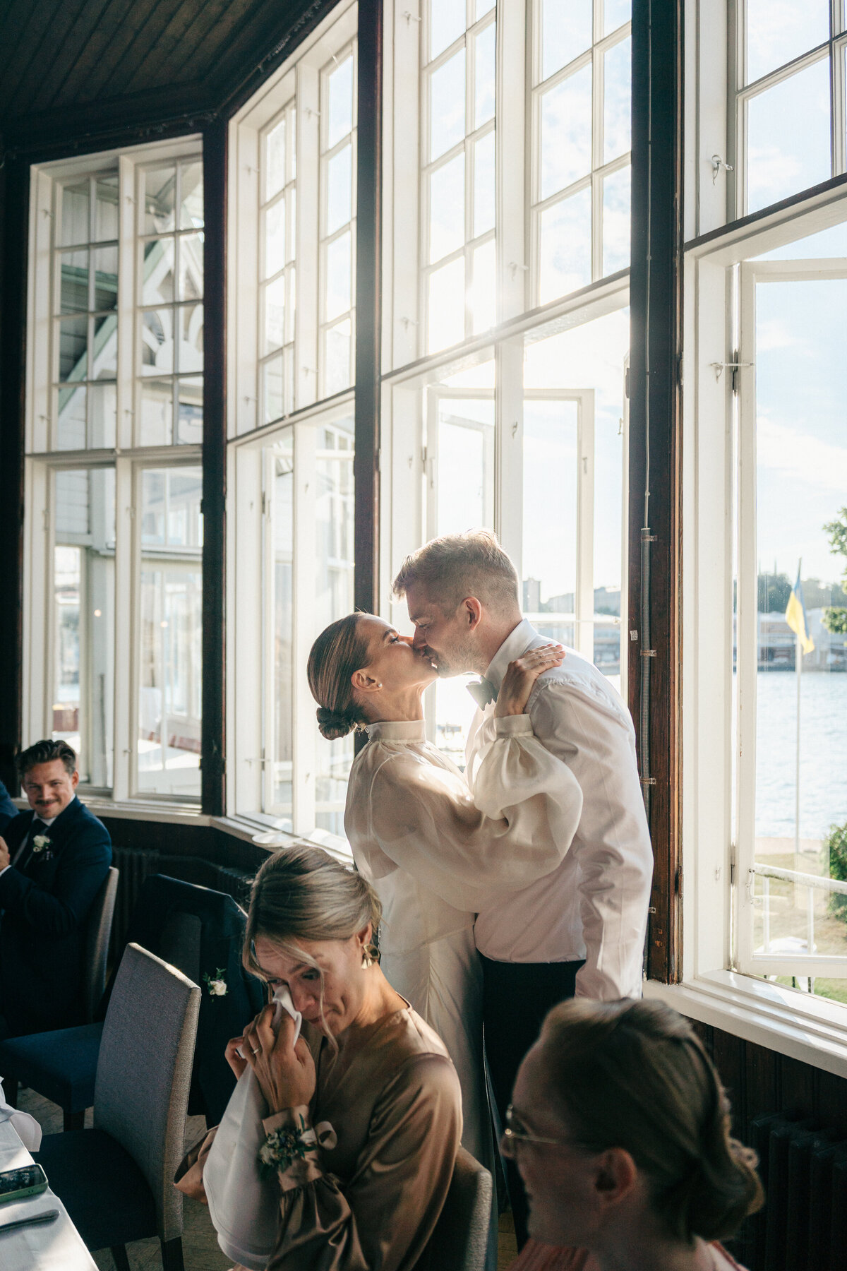 pyry-kantonen-072-restaurant-njk-helsinki-wedding
