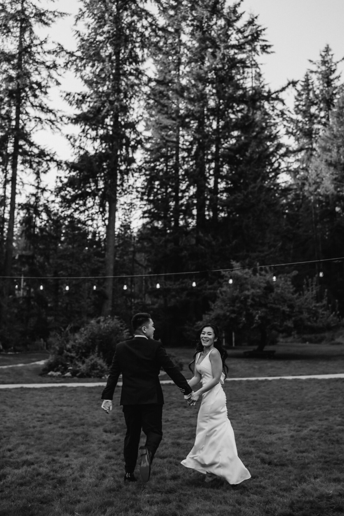 rosa-eric-evergreen-meadows-wedding-1390bw