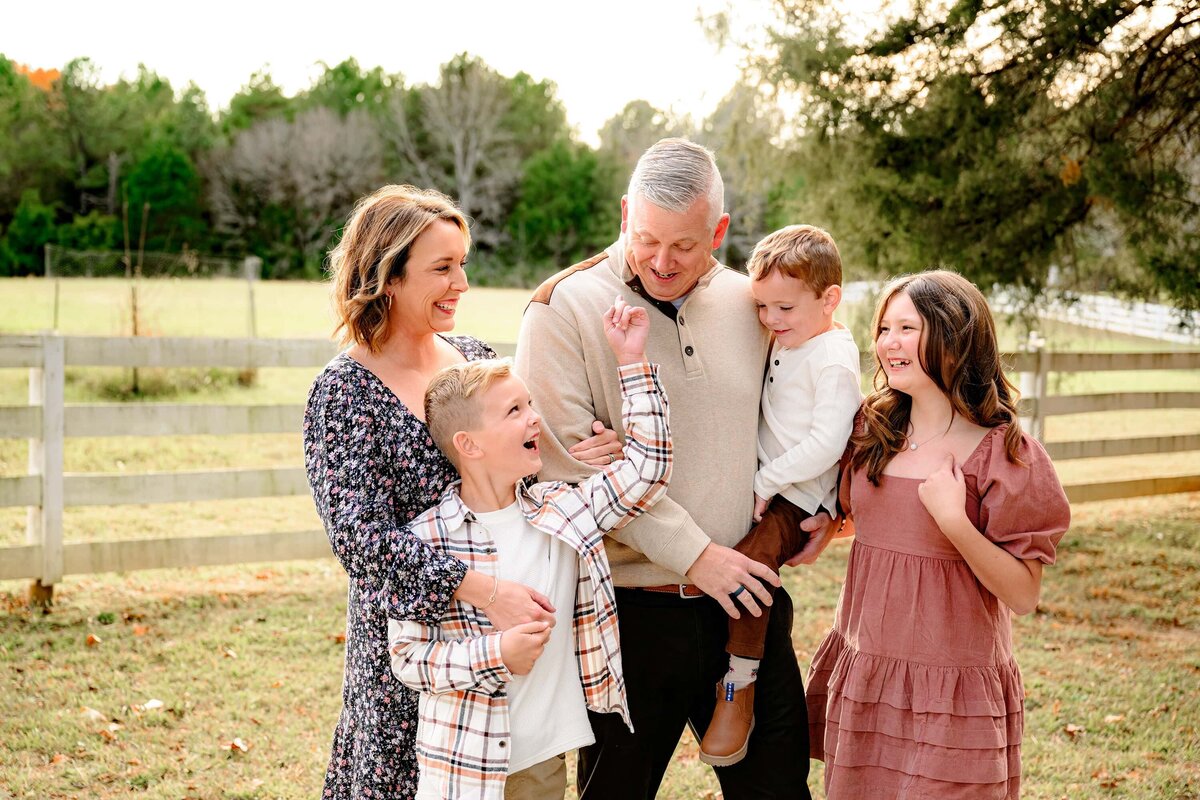 Tobis-Timeless-Treasures-Charlotte-NC-Family-Photography-Fraziers-3