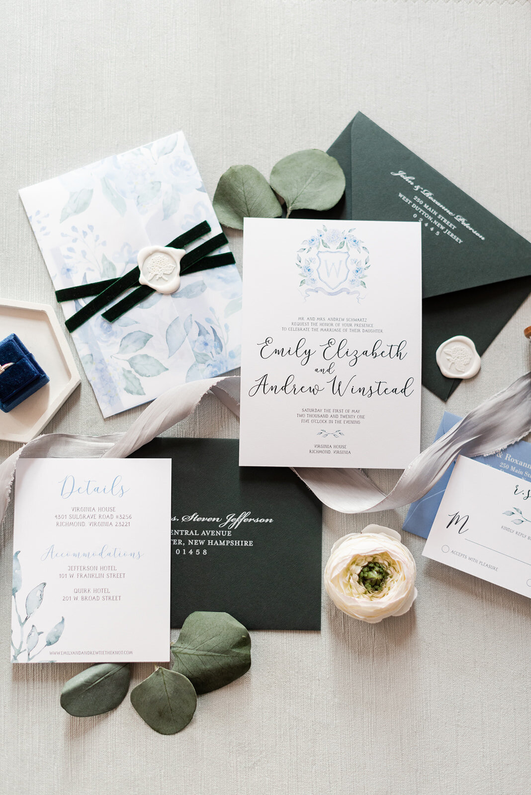 custom-wedding-invitations