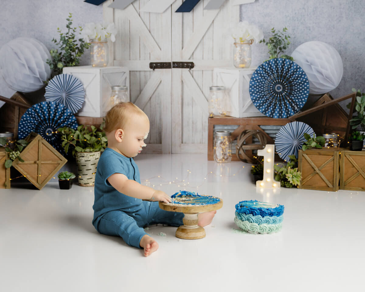 one.year.cake.smash.columbus.baby.photographer.stacey.ash-8