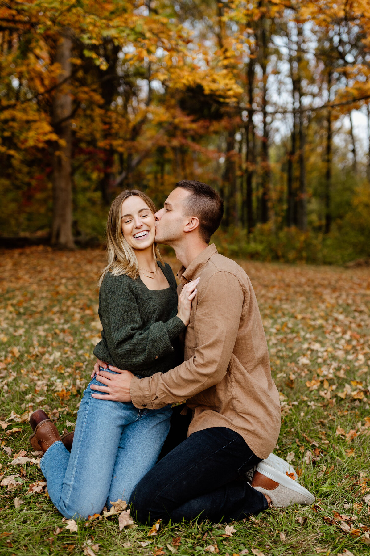 meg-thompson-photography-eagle-creek-park-indianapolis-engagement-stephanie-eric-23