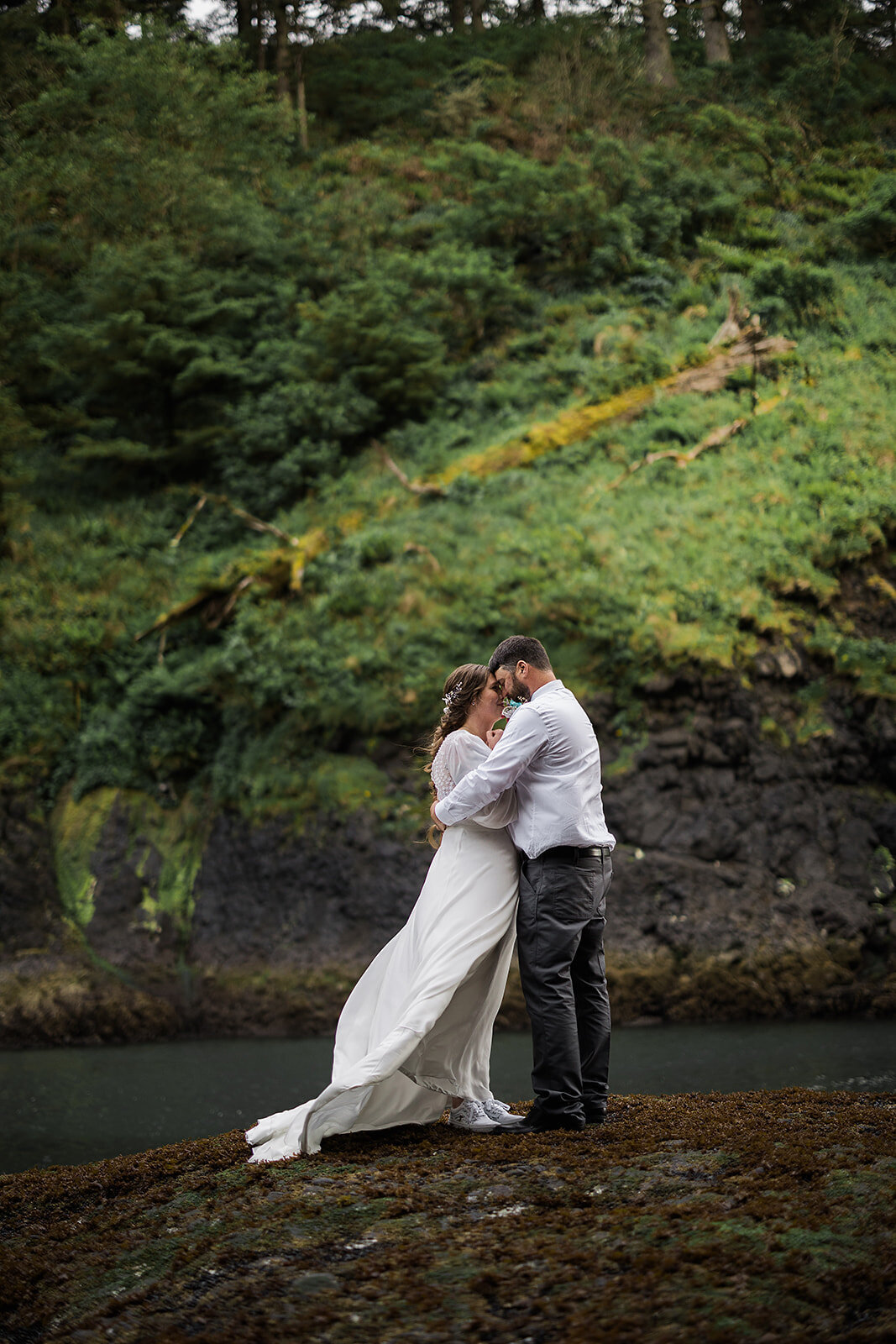 Final_Seaview Washington Elopement - Tara Nichole Photo - 2024 - Lauren and Jarrod-144
