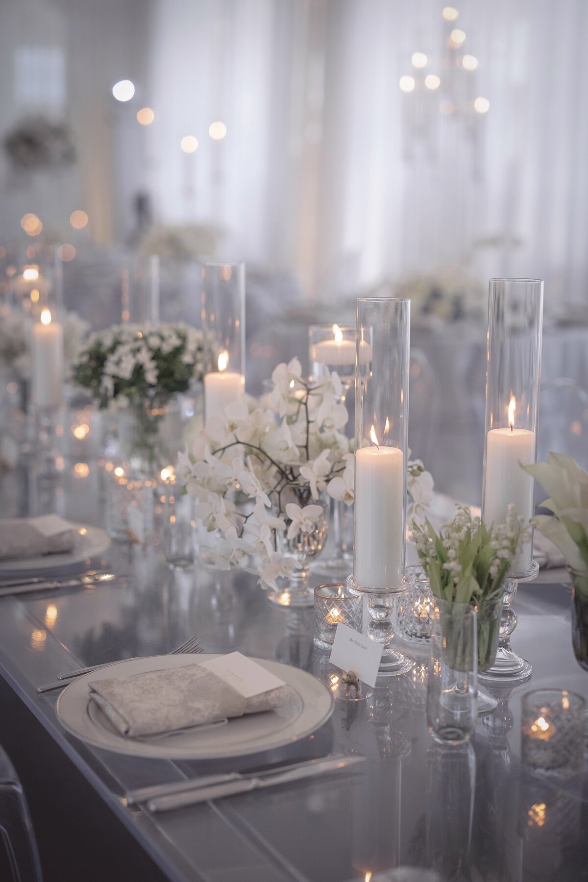Modern clear reception decor by Stone Blossom at Belle Mer, Newport.