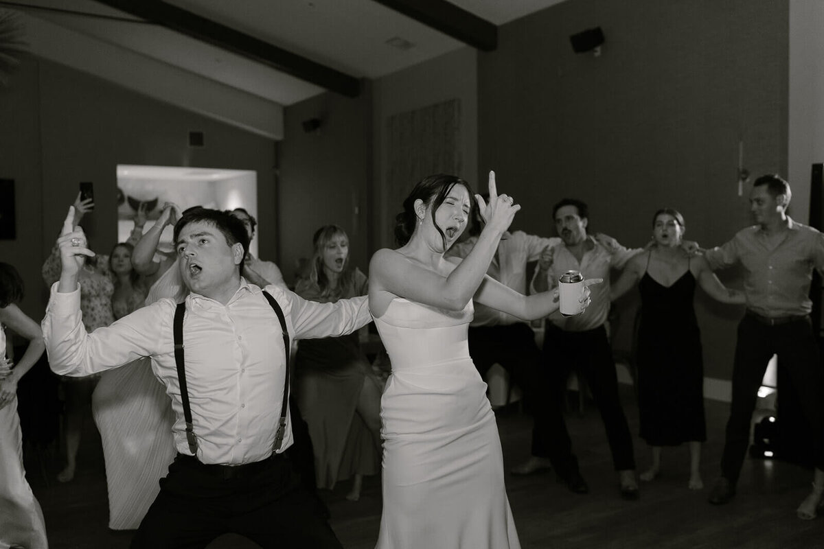 Documentary-wedding-photographer-22