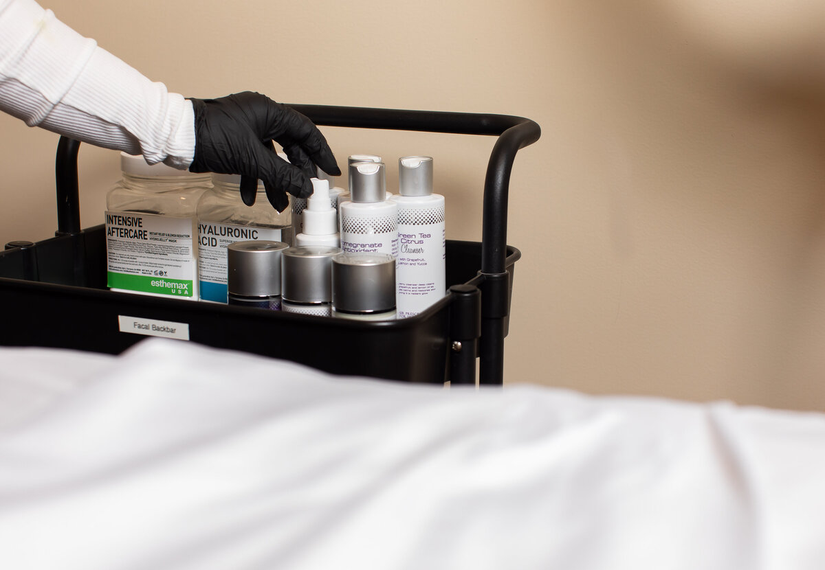 renewel skin studio -1