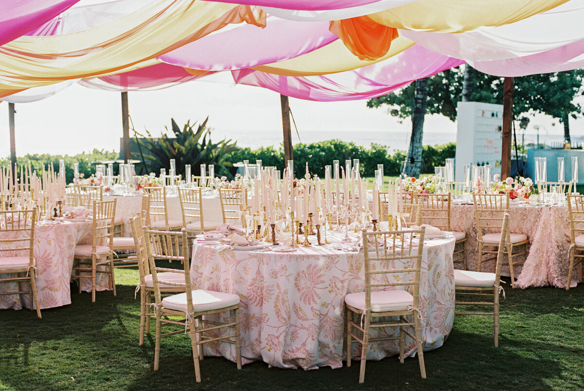 Four Seasons Colorful Wedding on Oahu by Amanda Hartfield-84