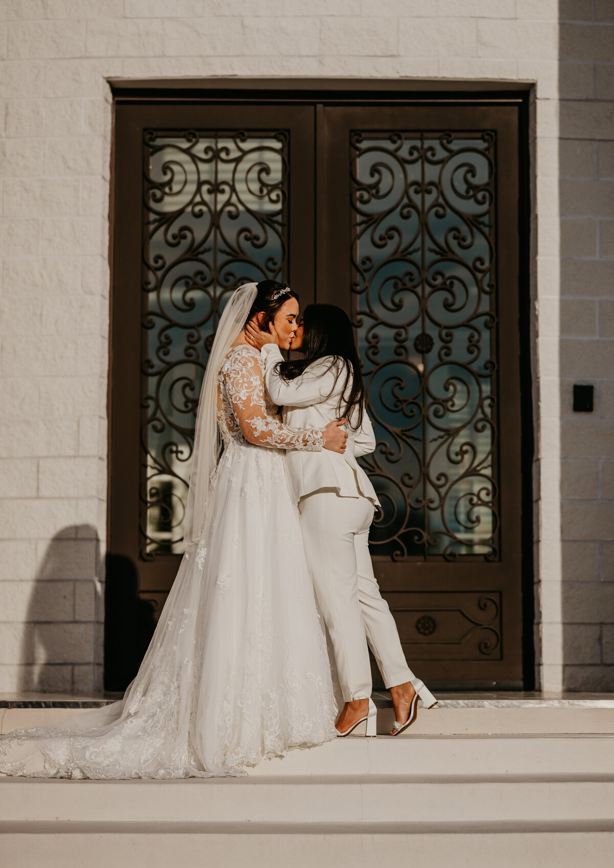 mariah-lacy-photo-whitehurst-gallery-elope-in-florida-chantilly-chic-celebrations-3
