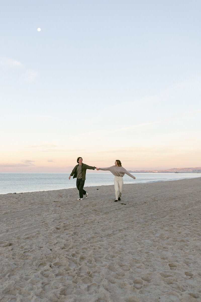 A couple session in San Clemente, CA at sunrise