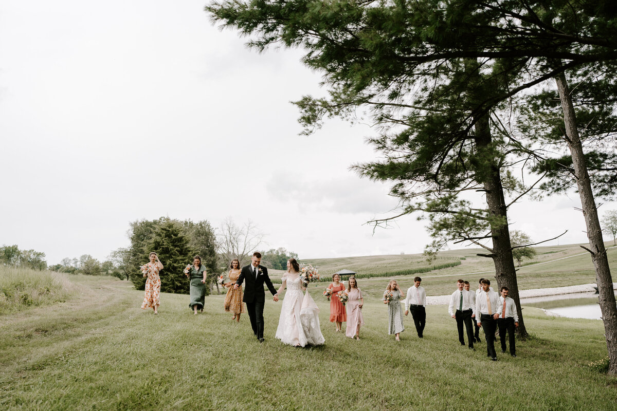 kraber-the-gathering-grounds-iowa-wedding-56