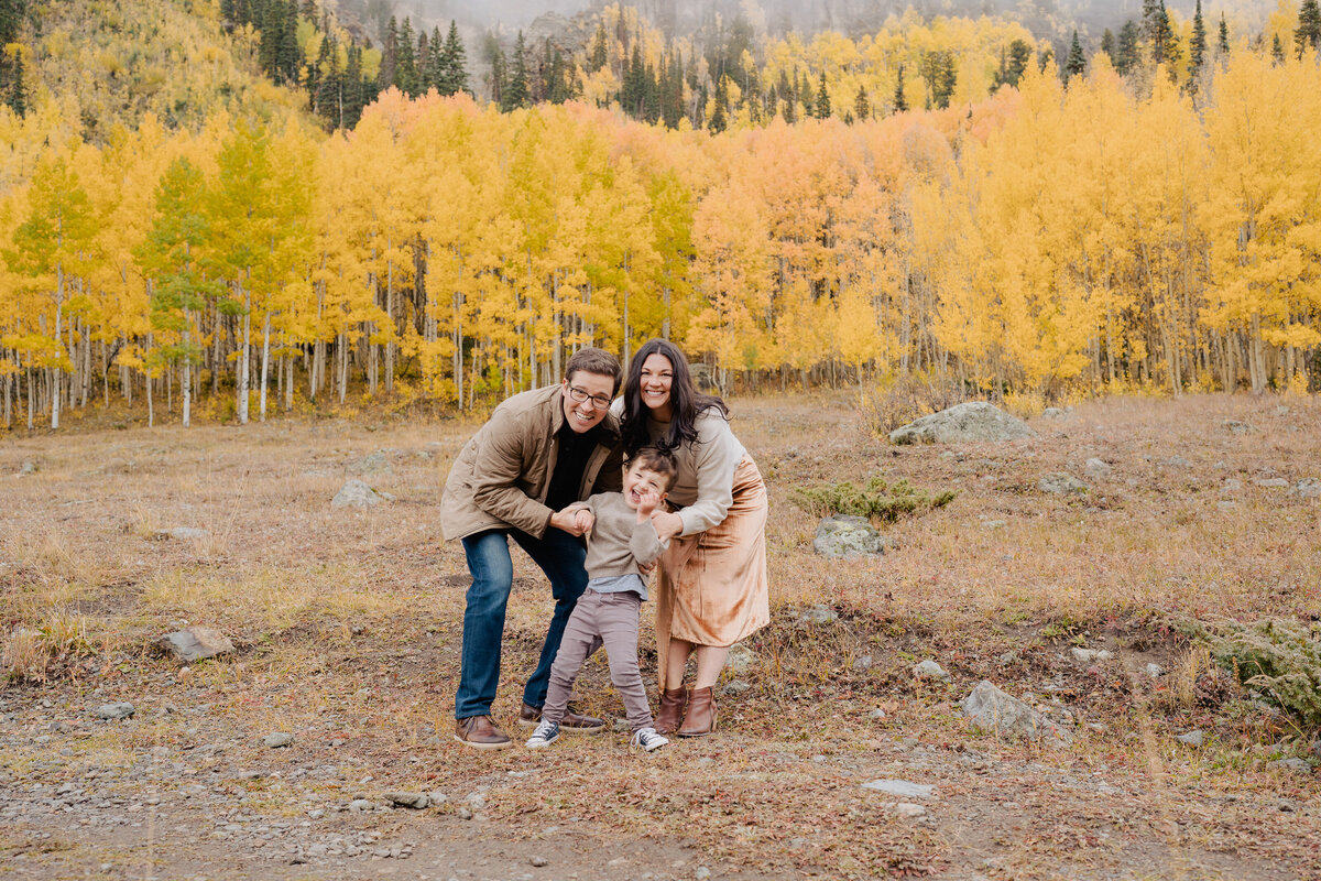 Sam-Murch-Photography-Ouray-Colorado-Fall-Family-Photography-62