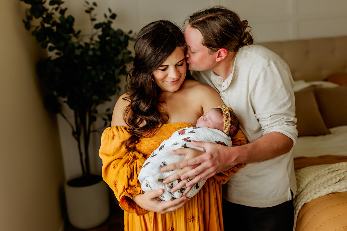 Affordable Lifestyle newborn session in Burleson, TX  | Burleson, TX Newborn Photographer
