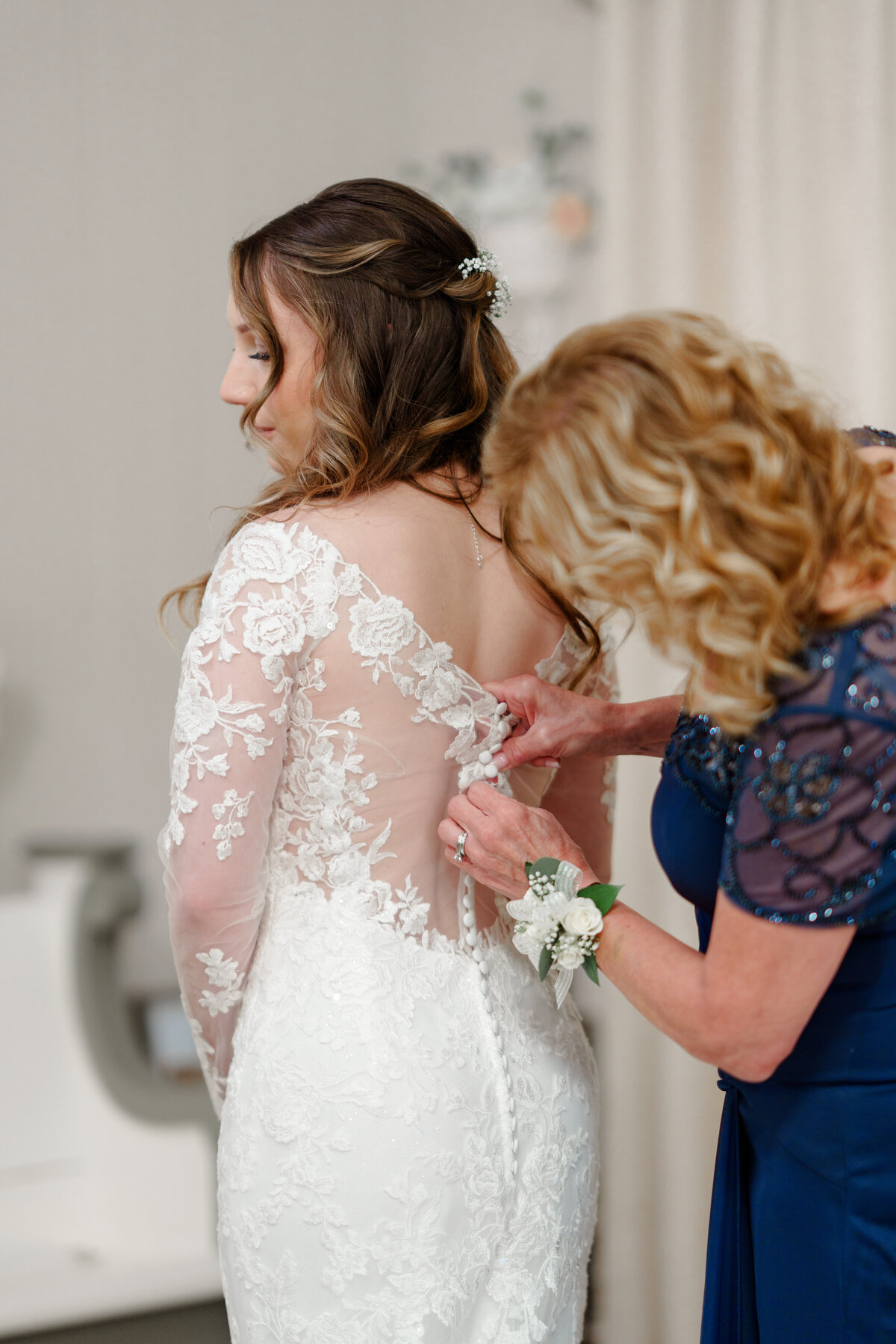 Joyous-Springtime-Christain-Wedding-The-Farm-On-Cotton-North-Carolina-AC-131