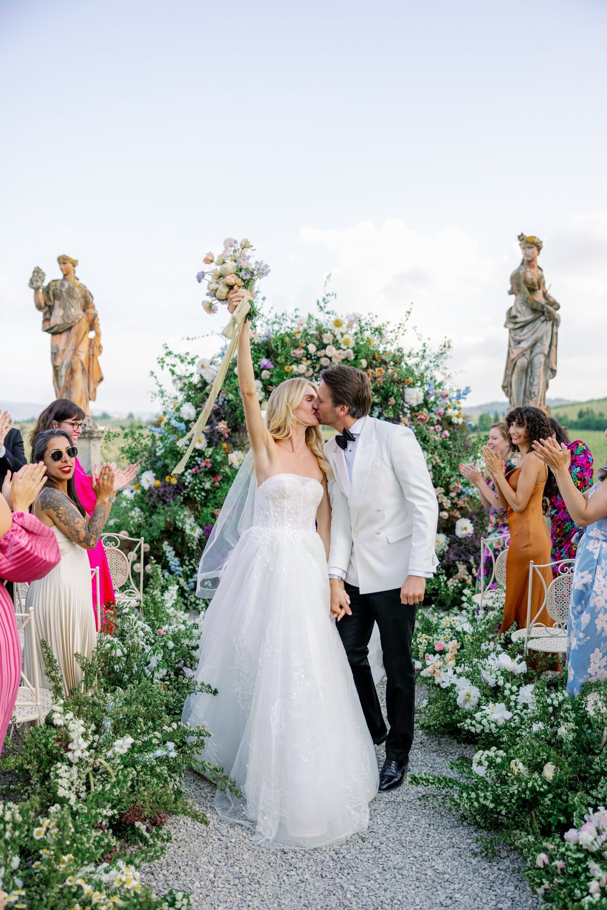 villa-corsini-florence-italy-wedding-larisa-shorina-destination-luxury-photography-256-min