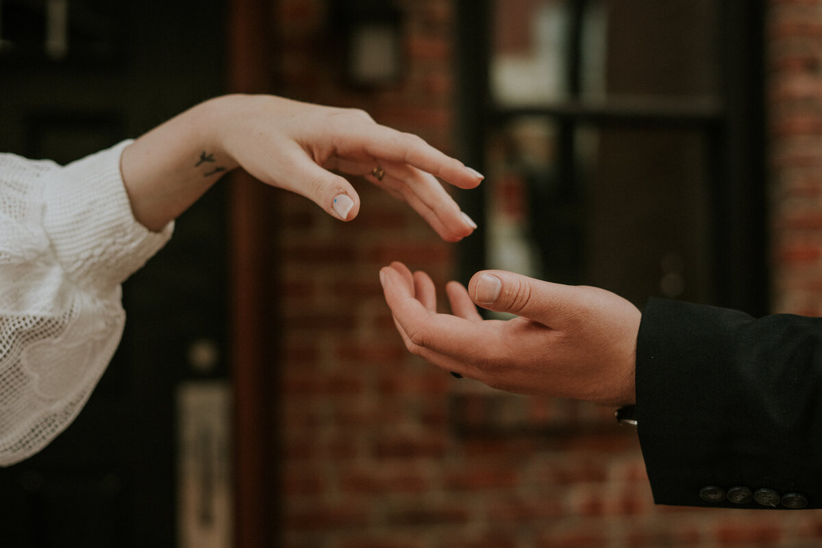 downtown-des-moines-courthouse-elopement-04