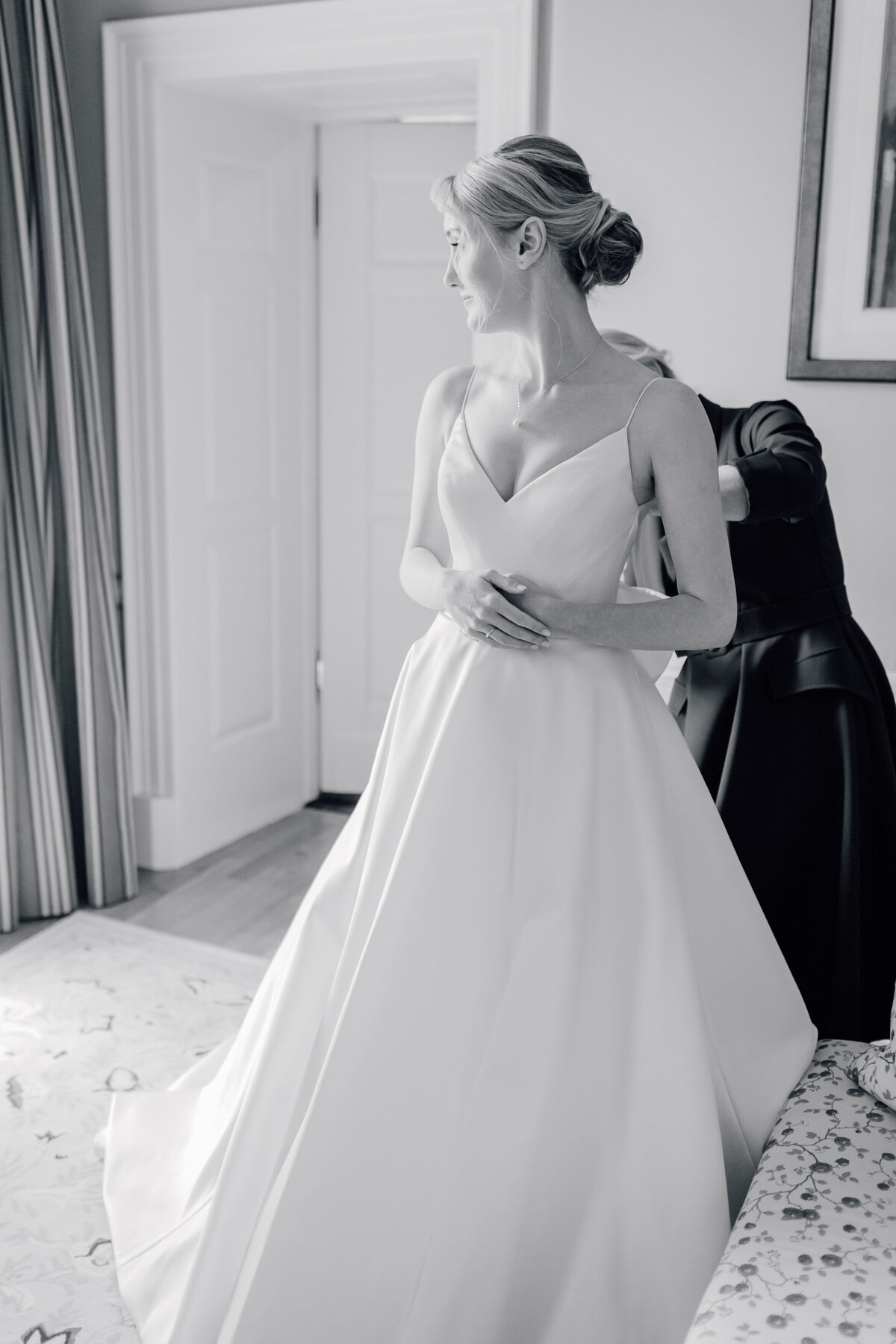 Cork-wedding-photographer-castlemartyr-resort-photos-robyn-brian02