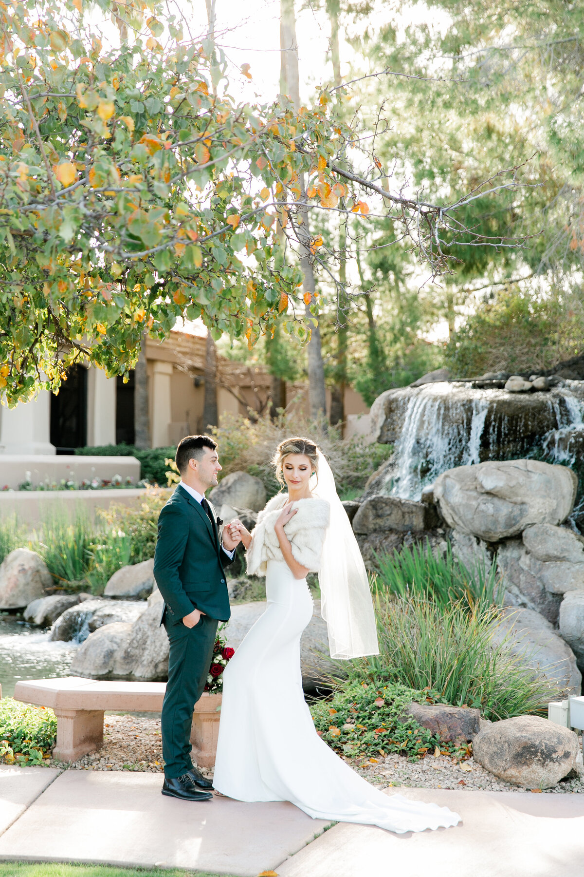 Karlie Colleen Photography - Gilbert Arizona Wedding - Val Vista Lakes - Brynne & Josh-479