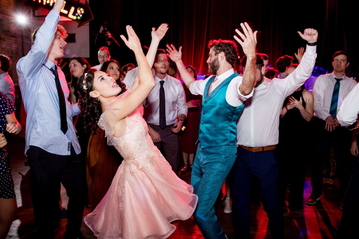 Haw River Ballroom Wedding048