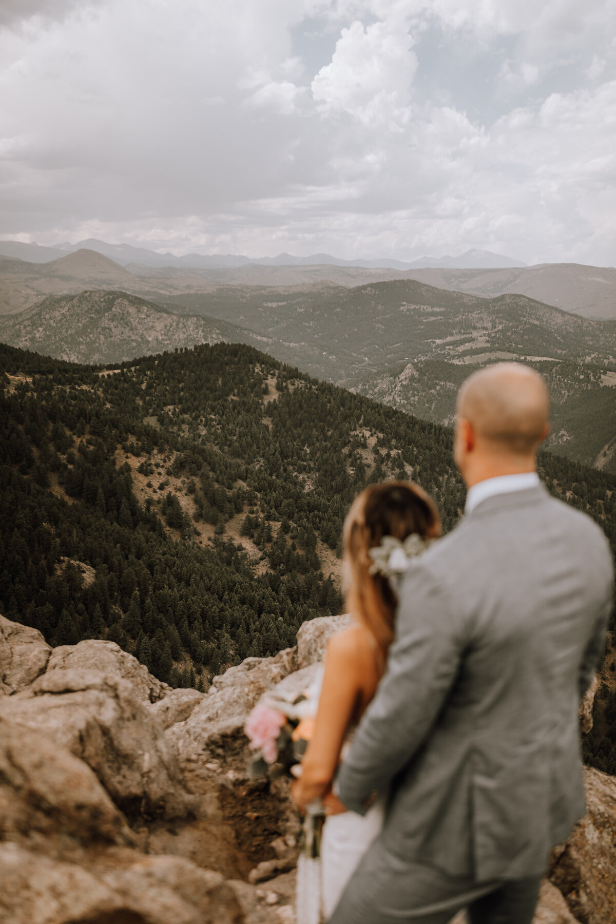 bride and groom at lost gulch  lookout