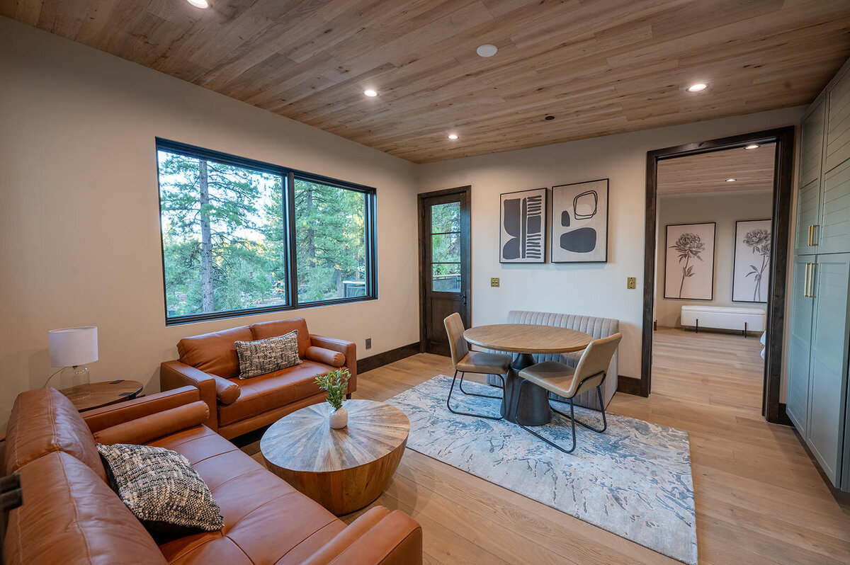 446 Interior Photos -22