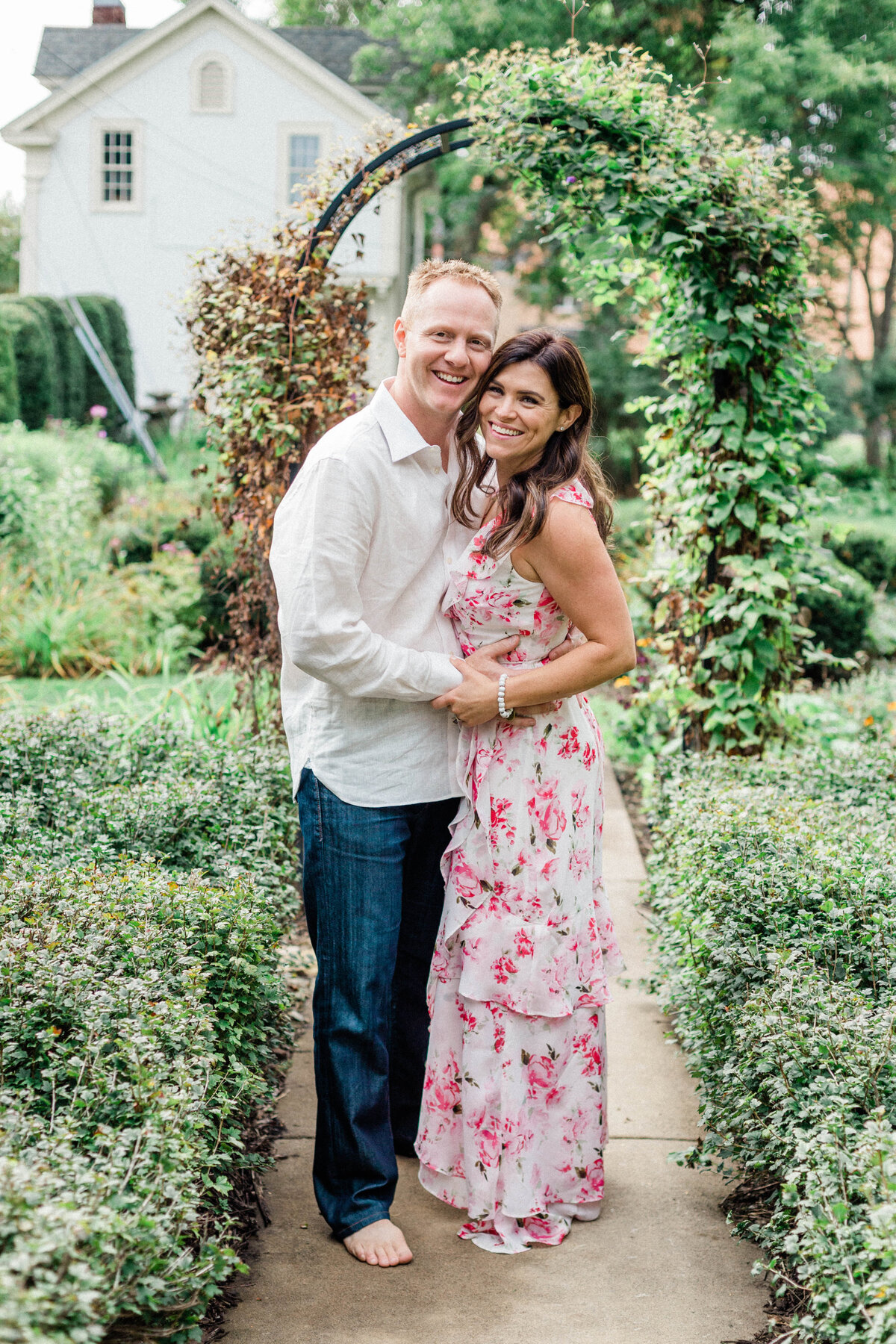 BUYE FAMILY 2020, JENNY LOEW PHOTOGRAPHY, FALL MINI SESSION, OCTAGON HOUSE-1-3