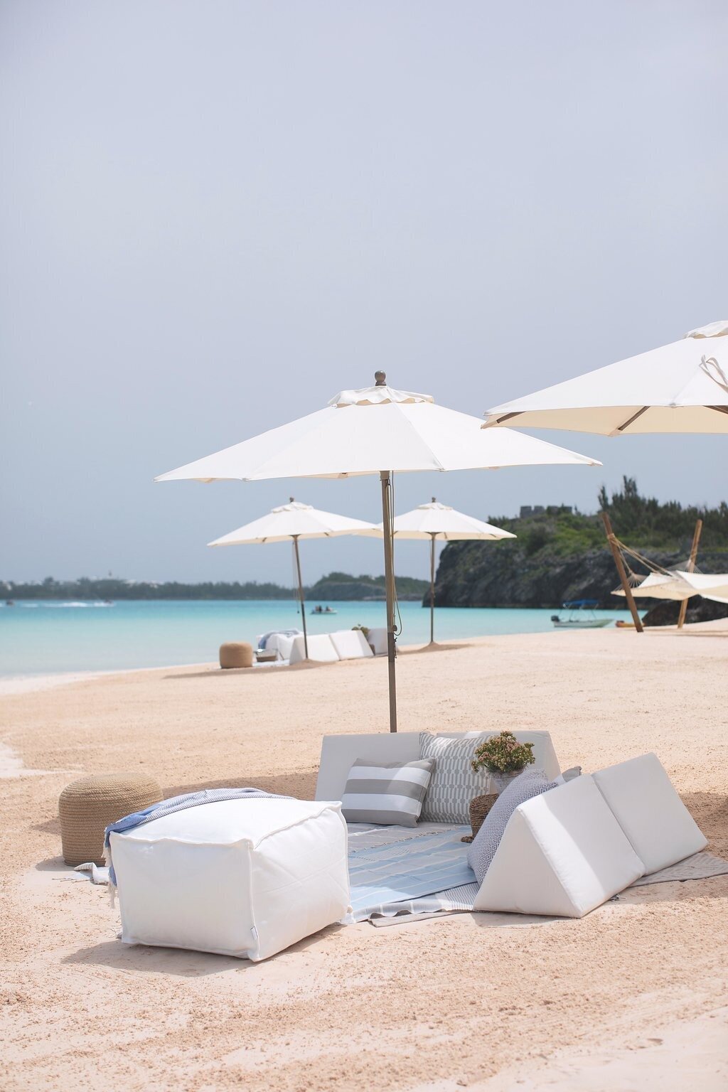 Revolve-Beach-Party-Bermuda-Island-Dasfete-5