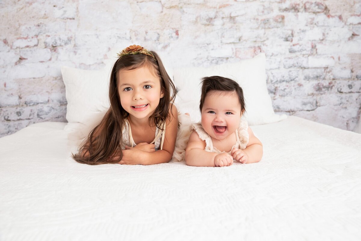 Studio Newborn Session with Big Sister and Baby Sister | Phoenix Family Photographer