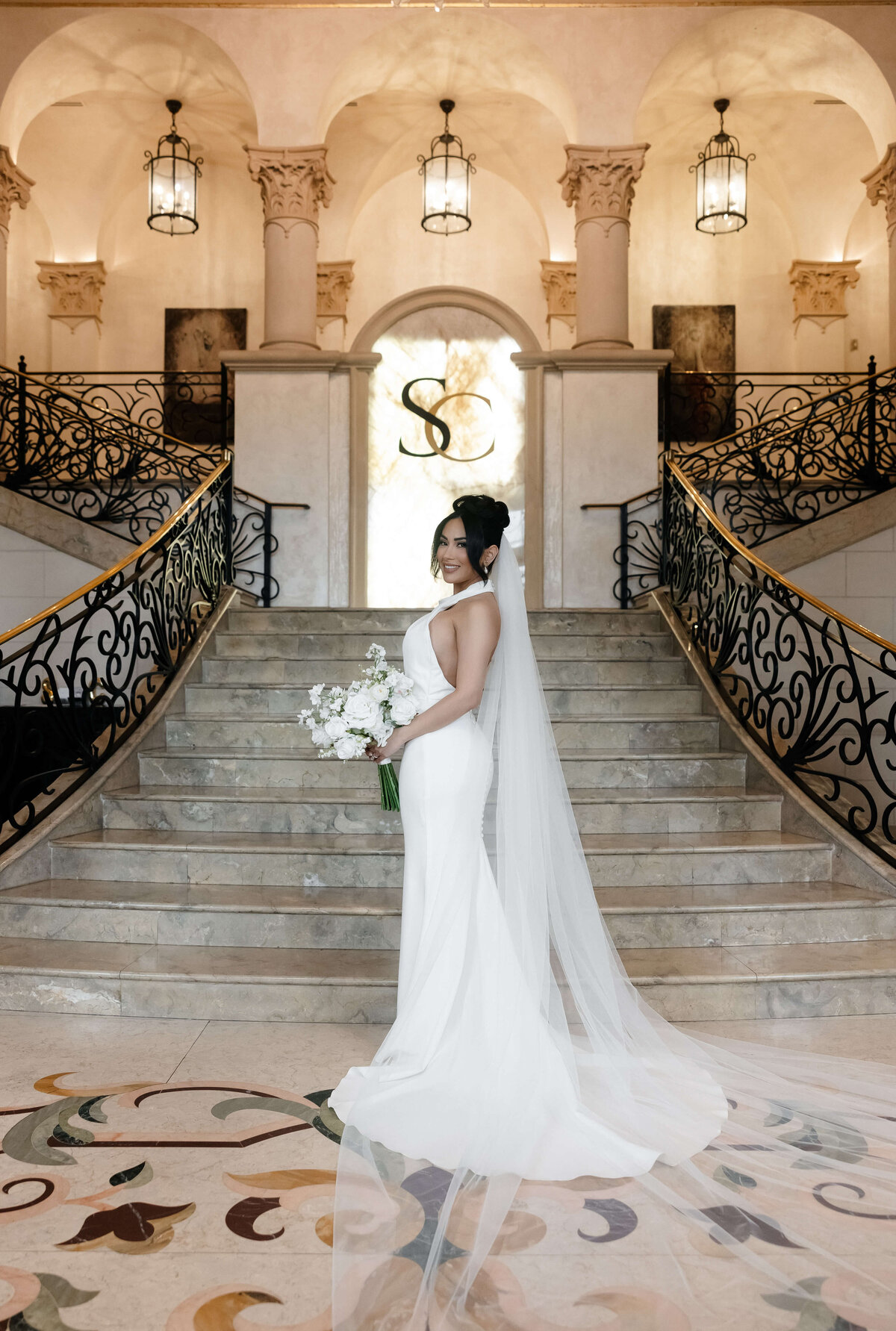 34riskyexposure_andrea-george_las-vegas-elopement-photography