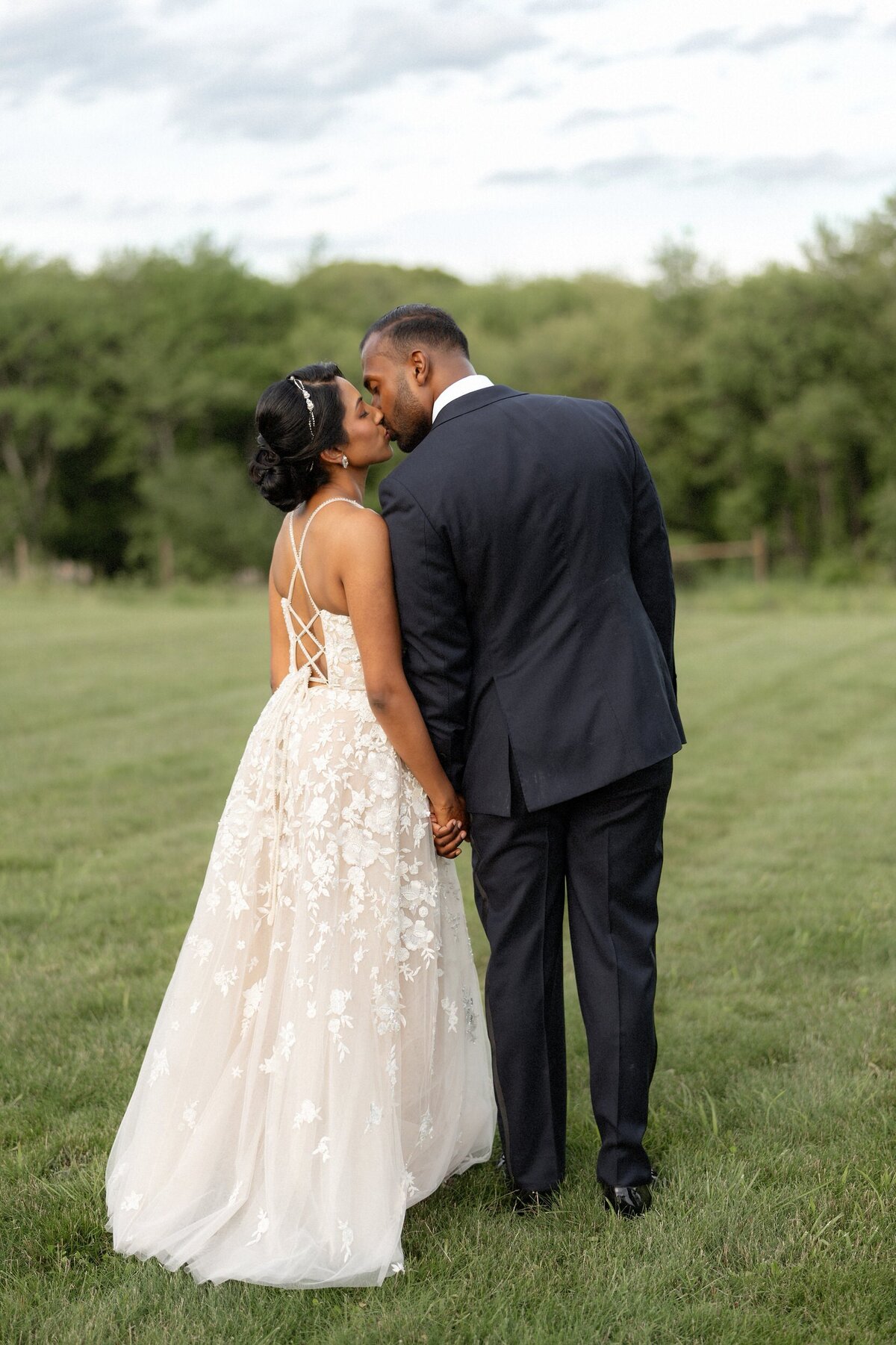 Shepherds_Run_Rhode_Island_Wedding_LevKuperman_076