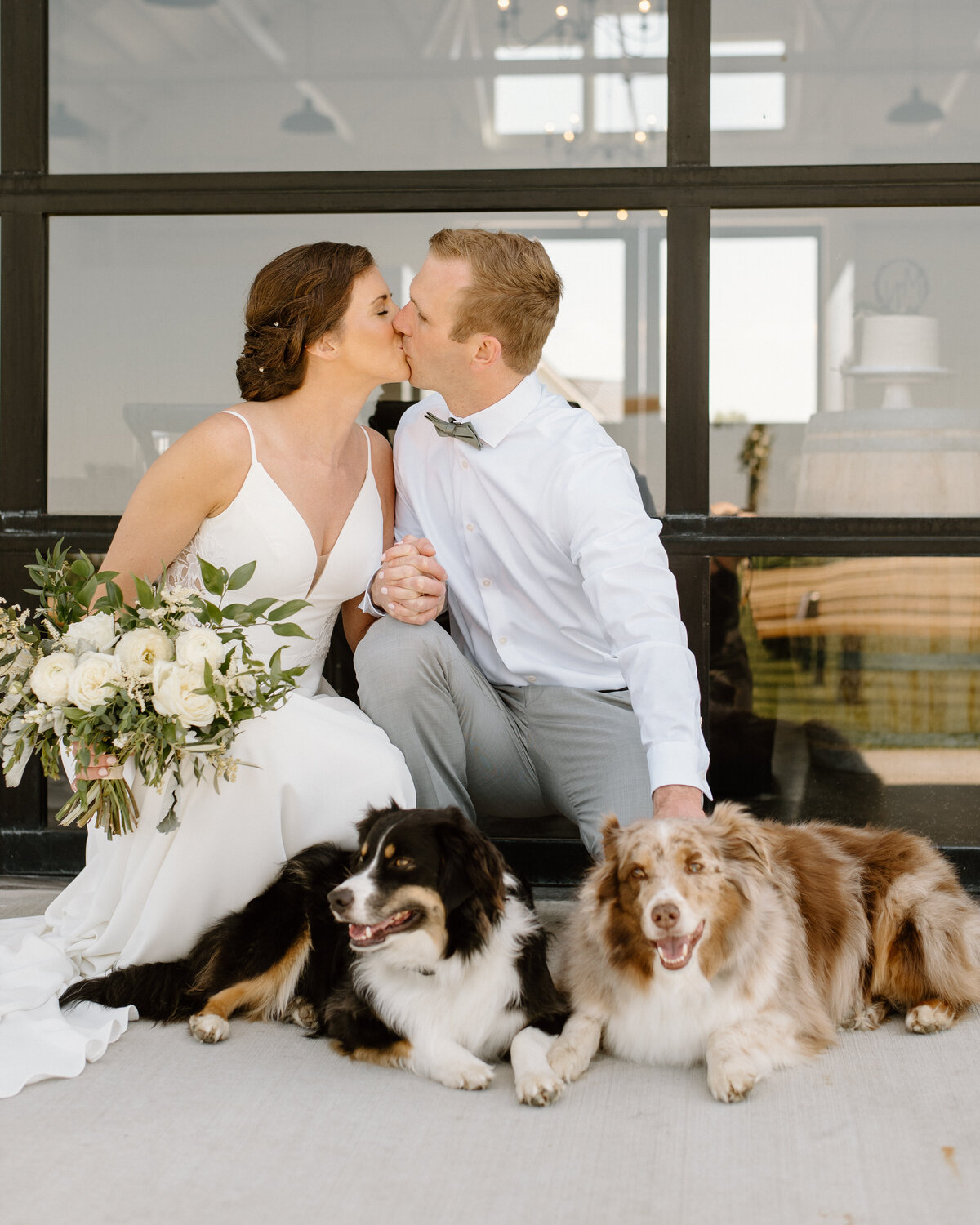 farmhouse_on_greenbluff_spokane_spring_wedding_03