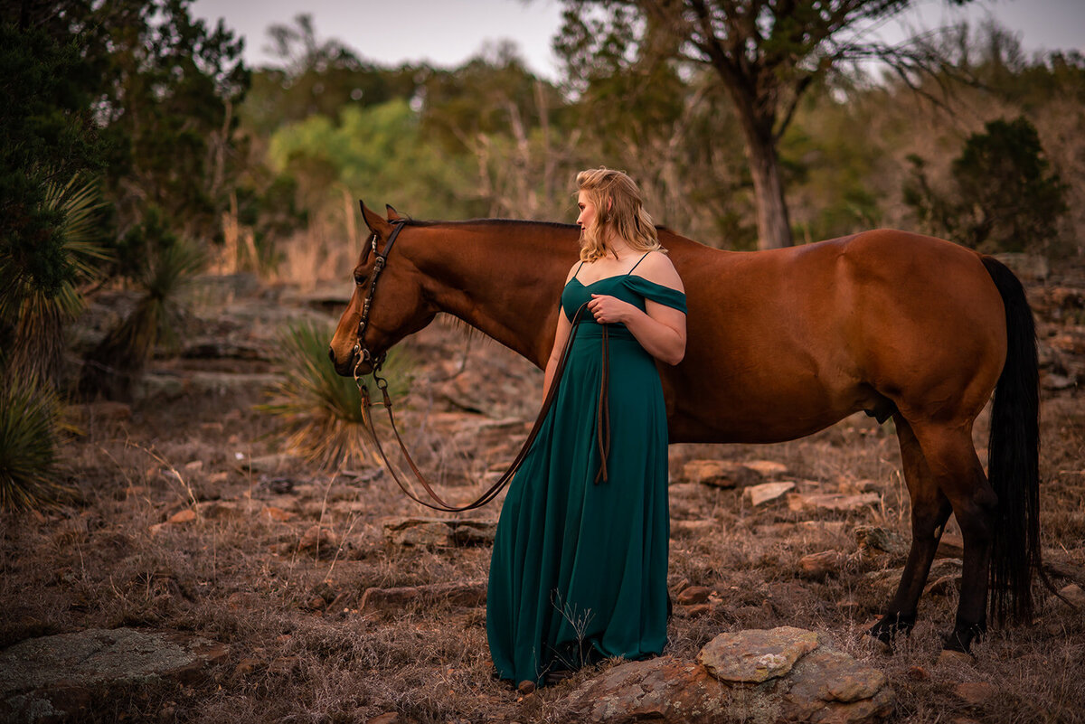 Houston Lifestyle Photographer |  Susan Del Broccolo Photography Specializing in Family,  Horse and Rider, Equestrian photography, Senior grads, Families and more. Also serving surrounding areas.