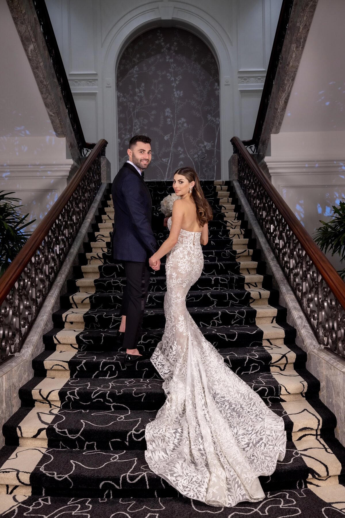 256_thecouple_Bob&DawnDavisPhotography