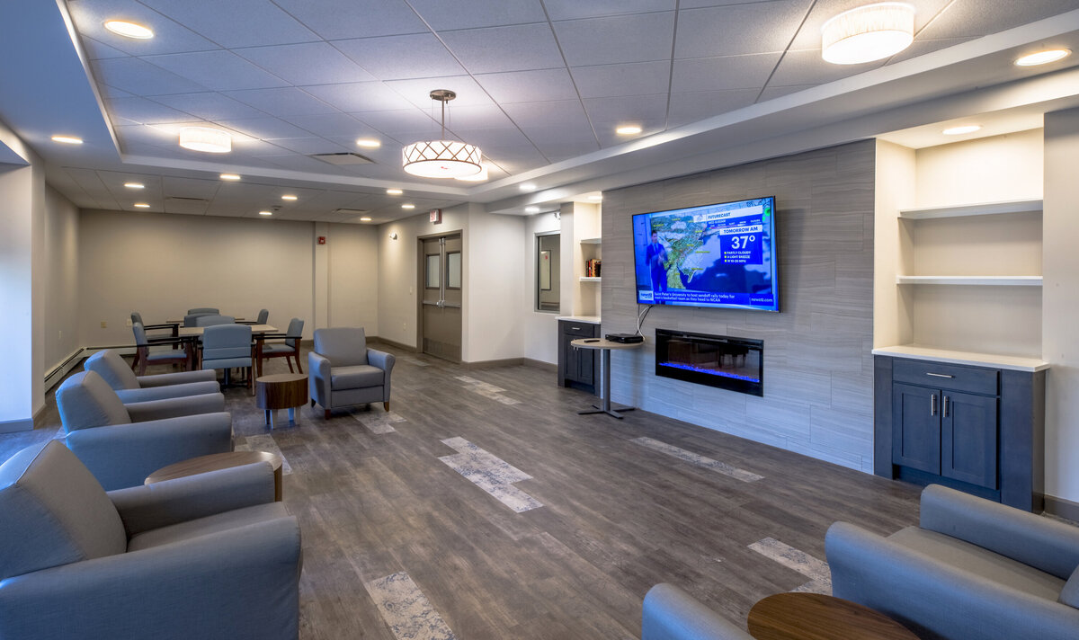 Petrone Interior 002