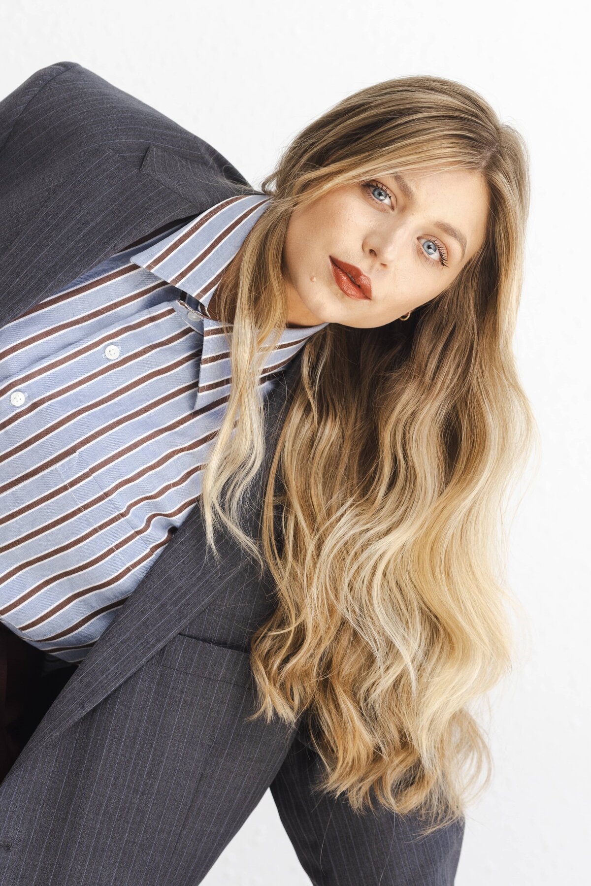 Wave Salon 4